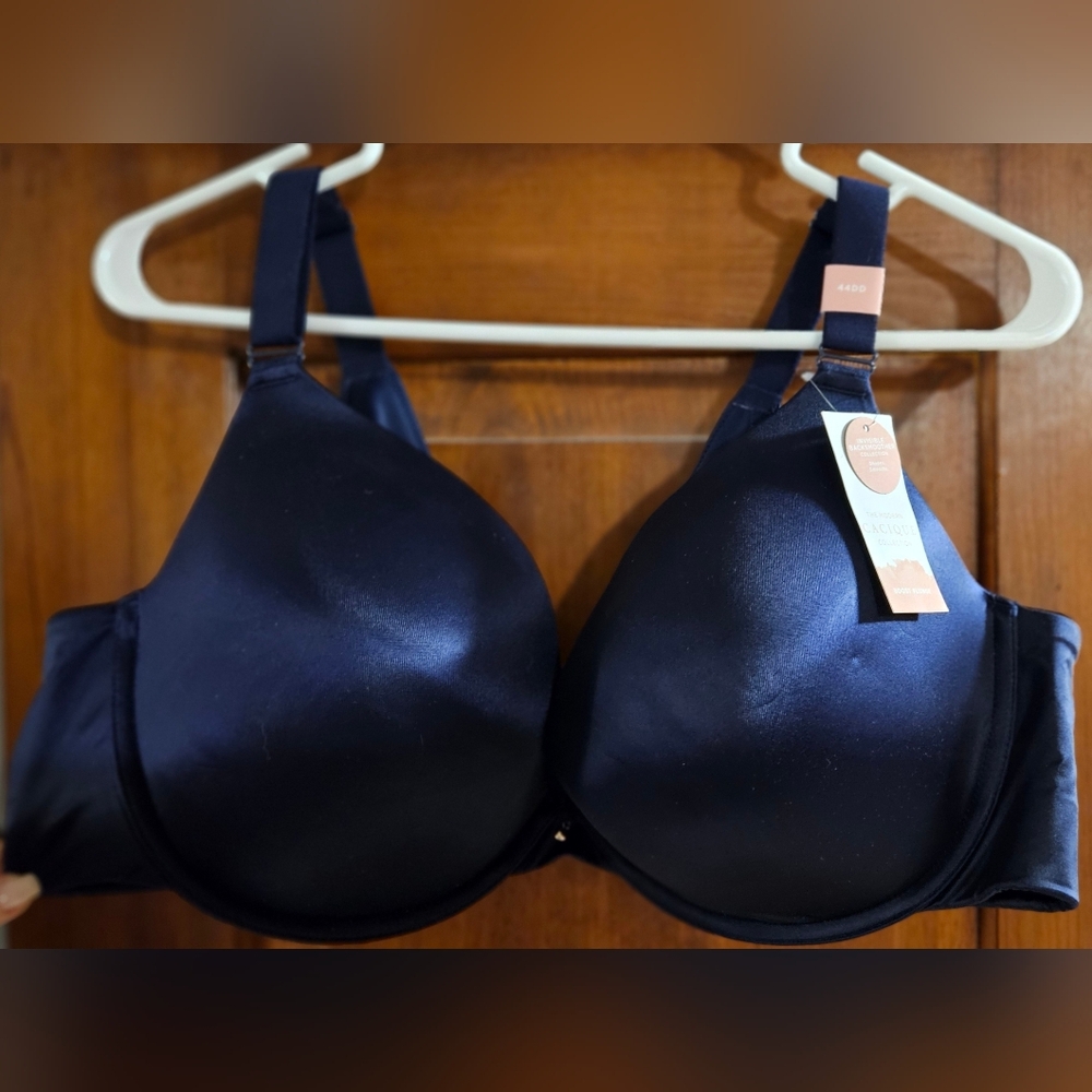 Cacique Invisible Backsmoother Boost Plunge Bra
